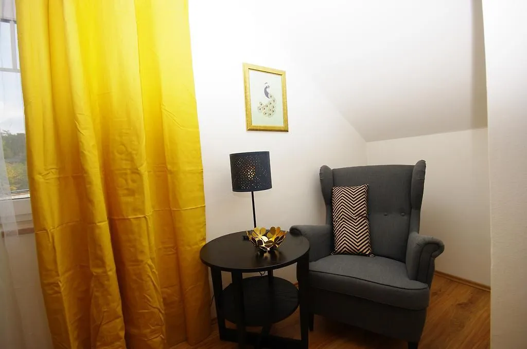 Cozy Gardens Apartments In Prag